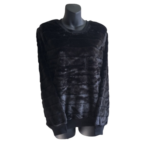 NWT Faux Black Mink Pull Over Top. Size M. - Picture 3 of 6
